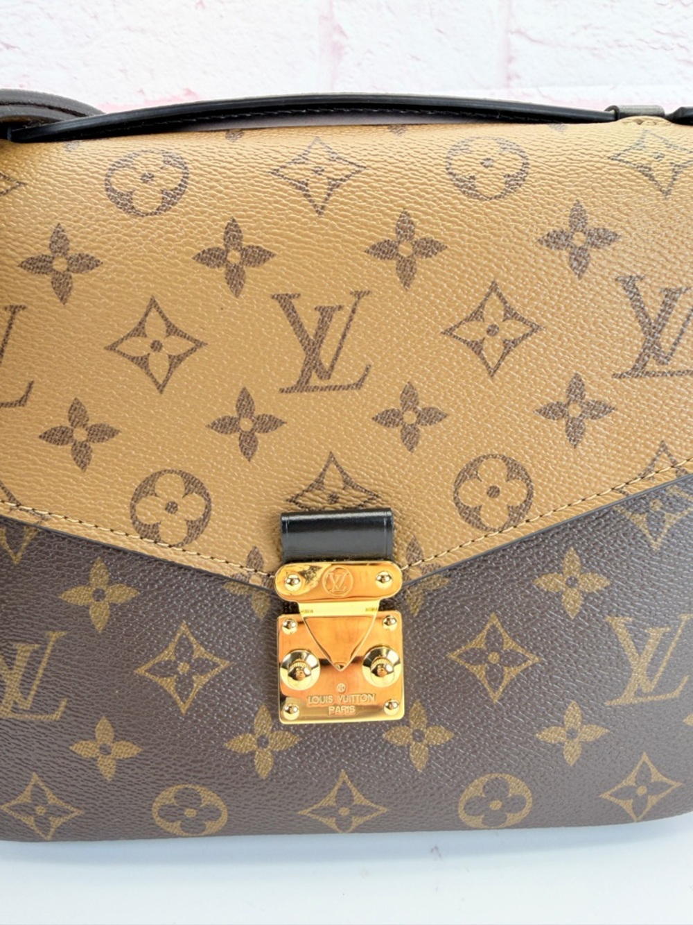Louis Vuitton Reverse Metis Monogram Pochette Bag - Picture 4 of 16